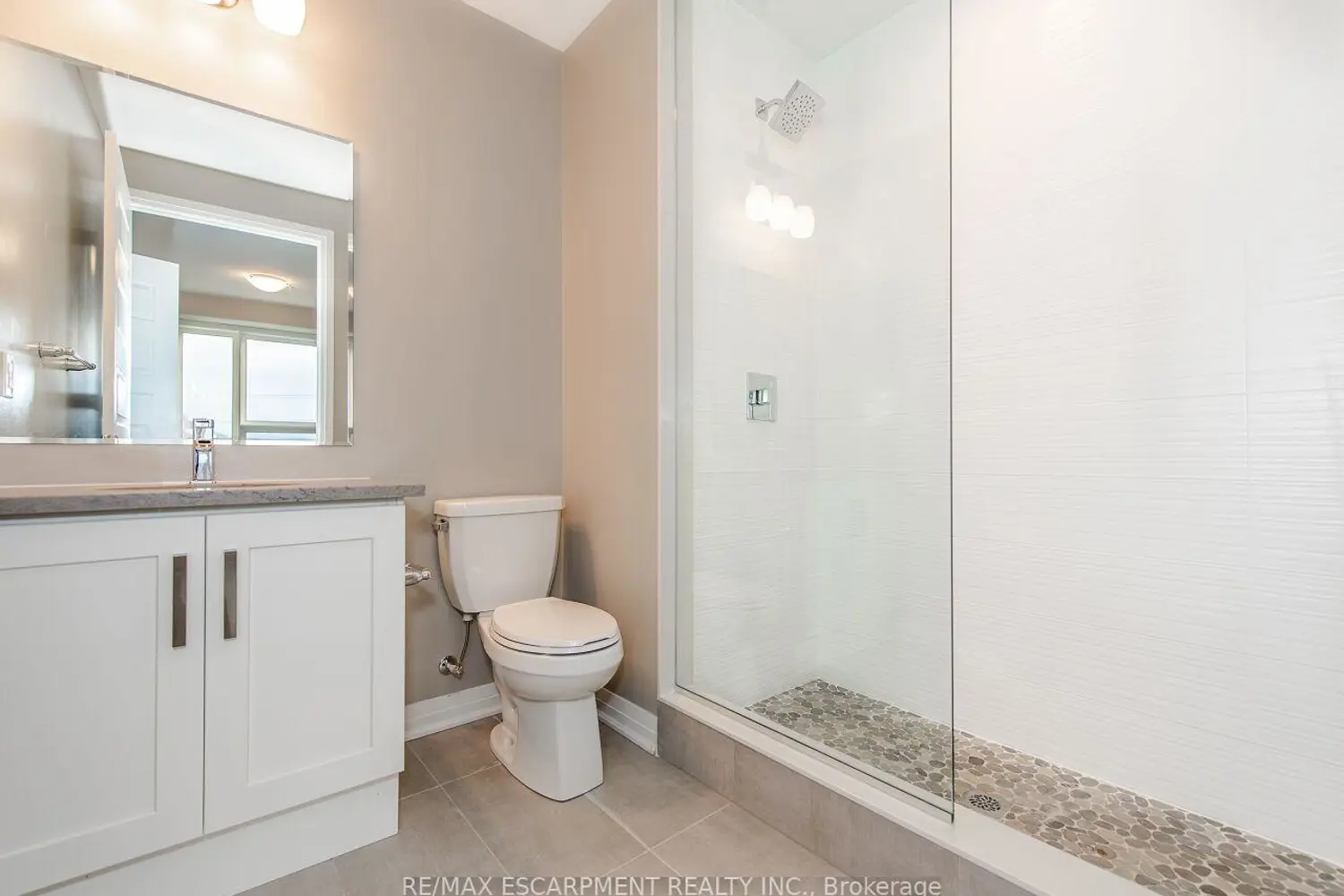Additional image 12 of 1105 Leger Way 412
