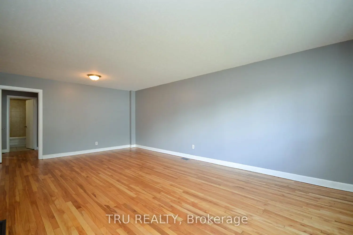 2428-2430 Iris Street photo 5