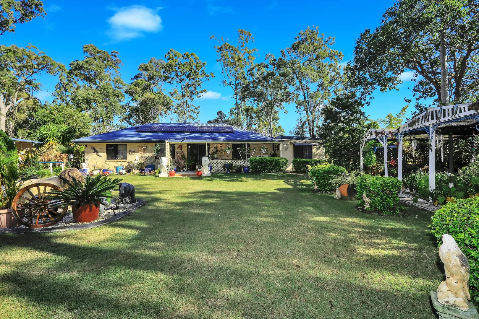 121 Sunnybrae Circuit, Redridge QLD 4660