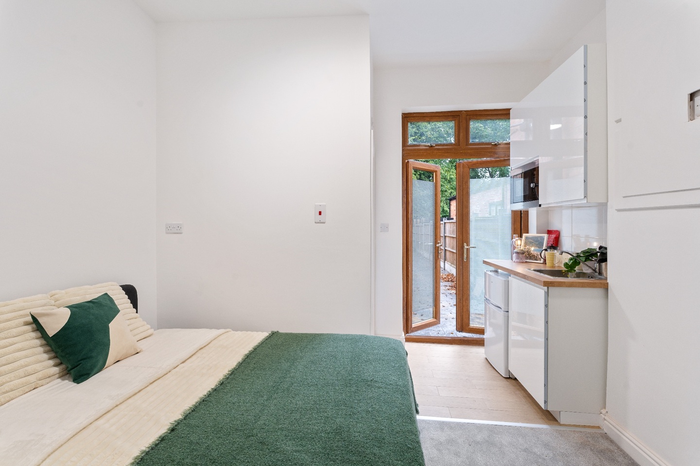 Additional image 3 of Room in a Shared House, Station Road, B14, N1 7GU