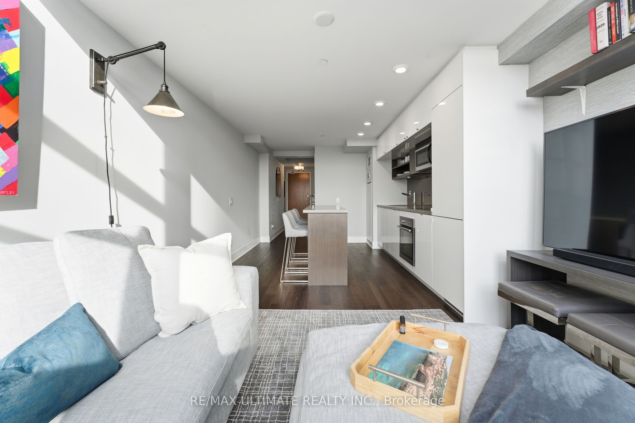 Additional image 5 of 811-111 St Clair Avenue W, Toronto, ON, M4V 1N5