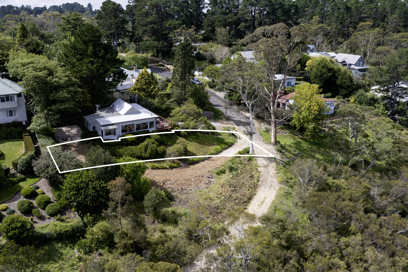 Additional image 8 of 27 Cecil Road, Blackheath NSW 2785