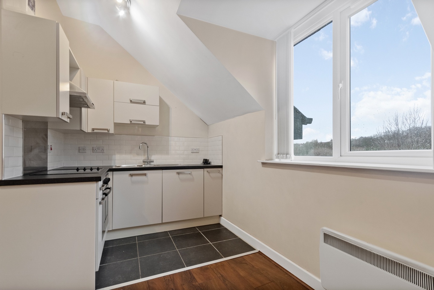 Additional image 4 of 1 Bed Flat, Airedale House, LS13, N1 7GU