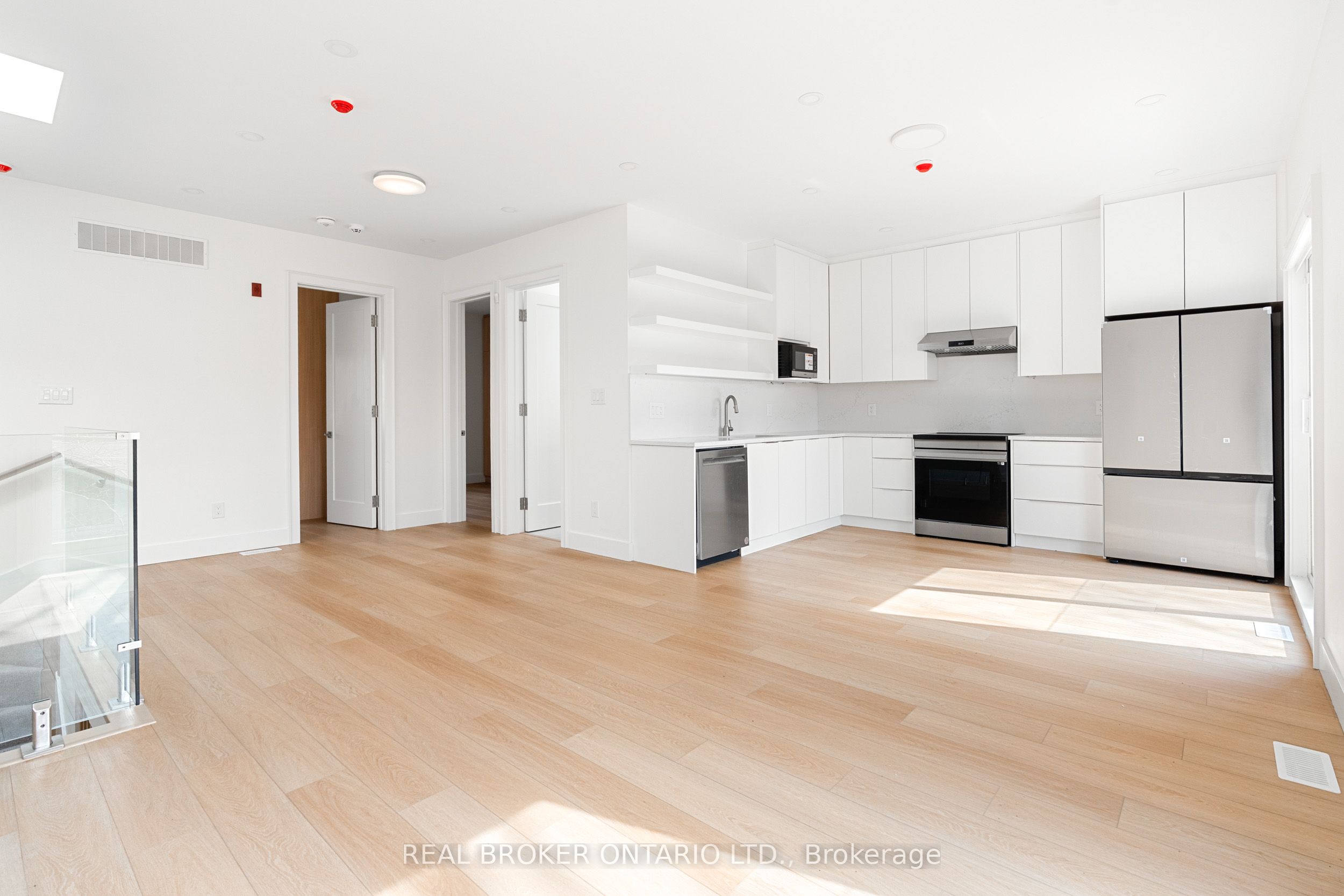 Additional image 6 of Laneway-21 Farnham Avenue, Toronto, ON, M4V 1H6