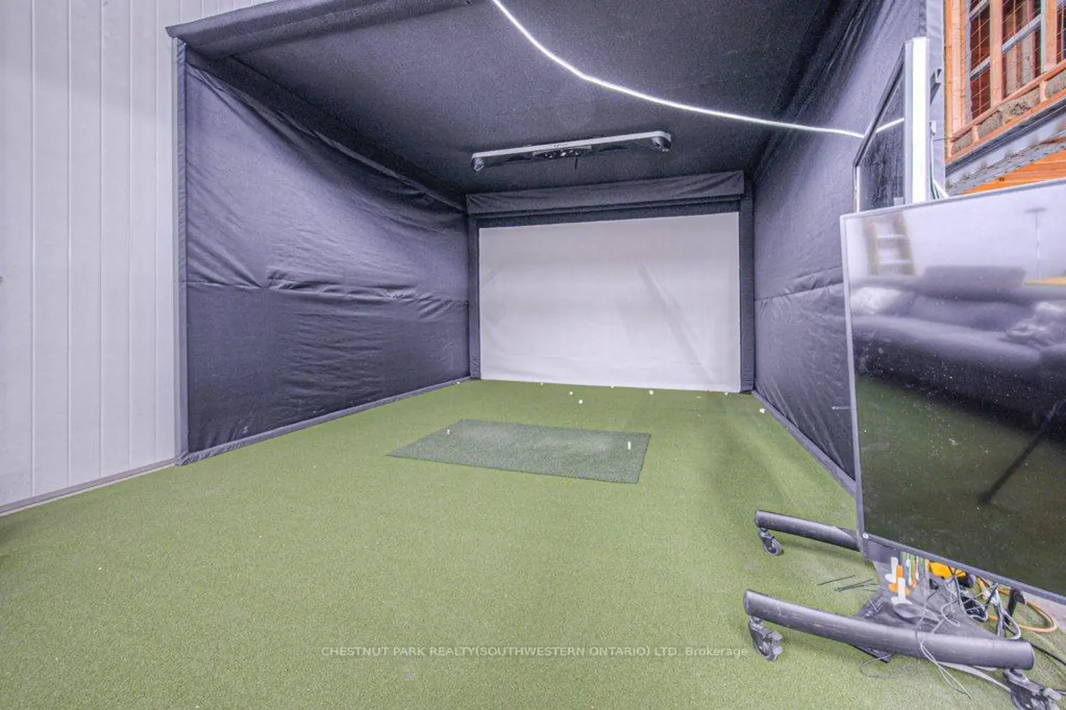 Additional image 14 of 2930 Notre Dame Drive