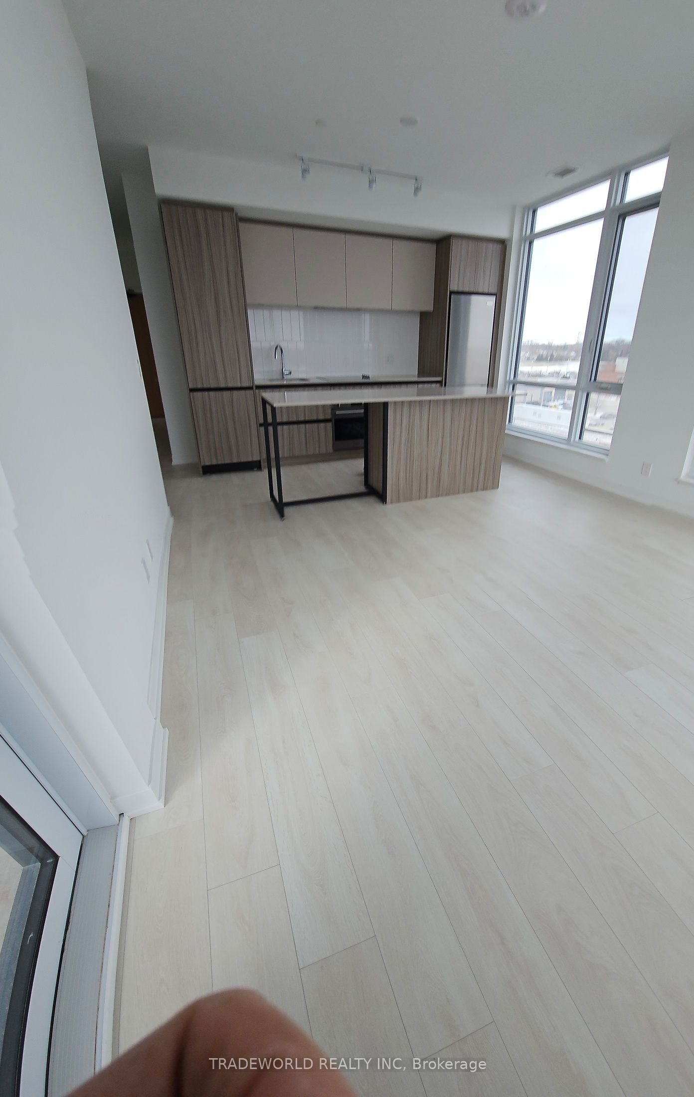 Additional image 2 of 604-7950 Bathurst Street, Vaughan, ON, L4J 0B8