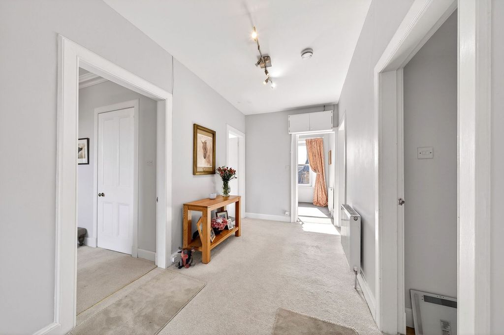 Additional image 7 of 3 bed flat for saleMain Street, East Calder EH53