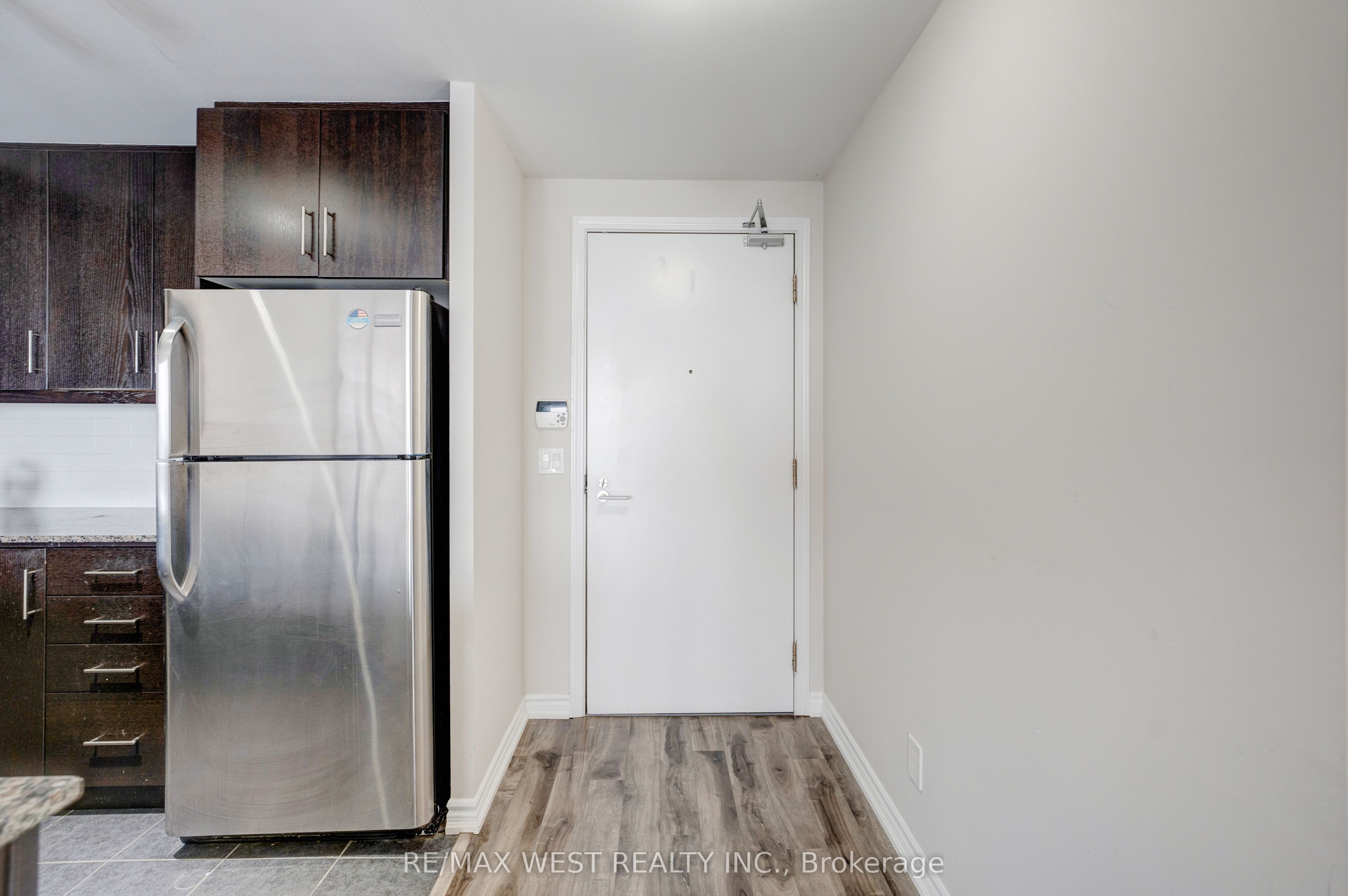 Additional image 2 of 627-15 James Finlay Way, Toronto, ON, M3M 0B3
