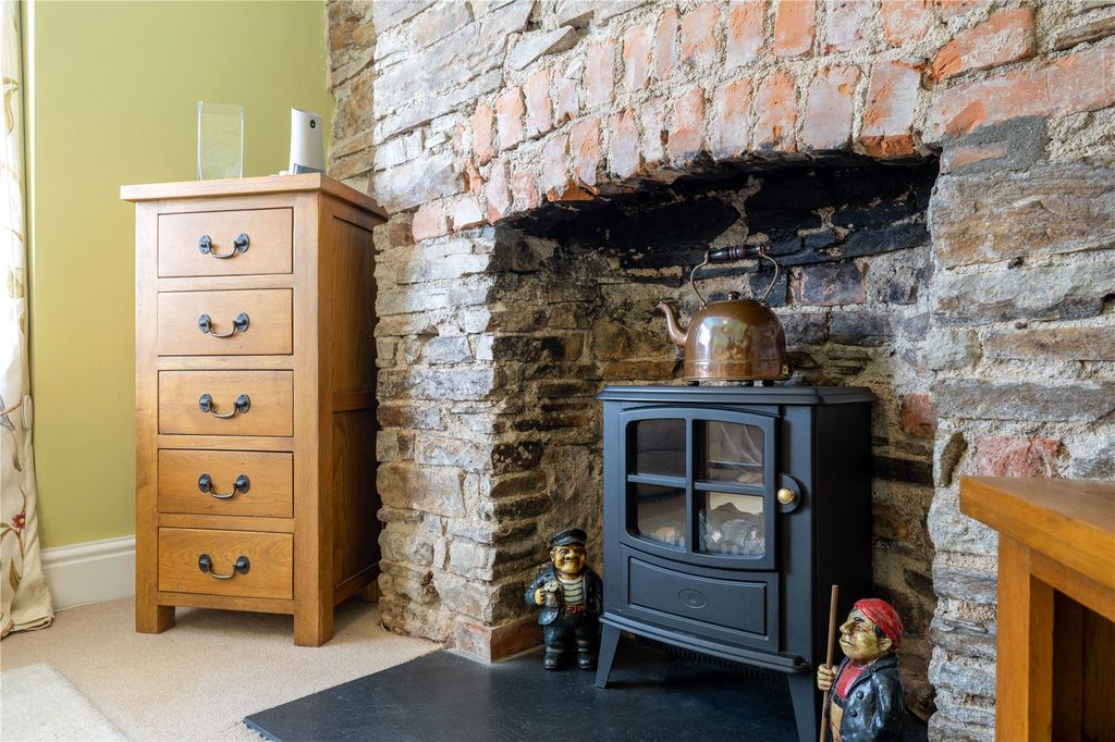Additional image 17 of 4 bed terraced house for salePark Lane, Bideford, Devon EX39