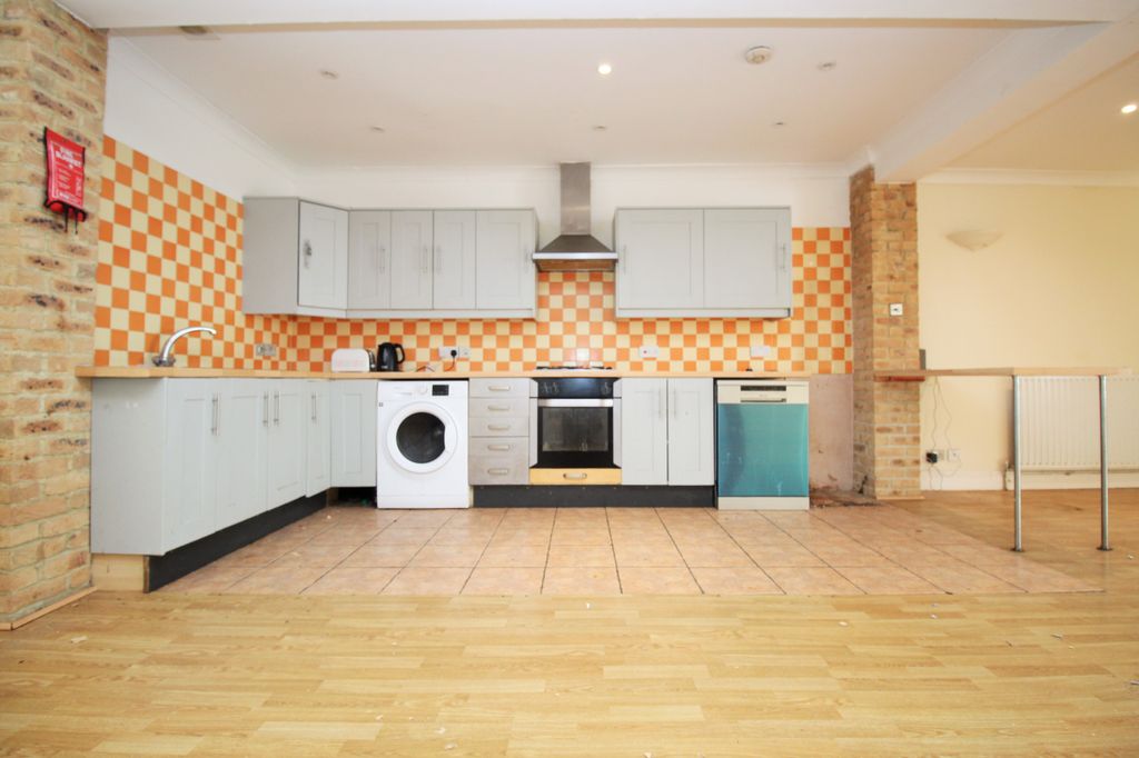 Additional image 13 of 5 bed end terrace house for saleBrunswick Street East, Hove BN3