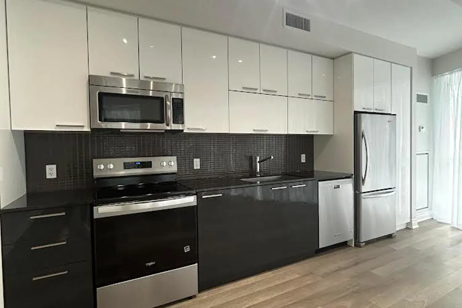 Additional image 2 of 80 Marine Parade Drive 606