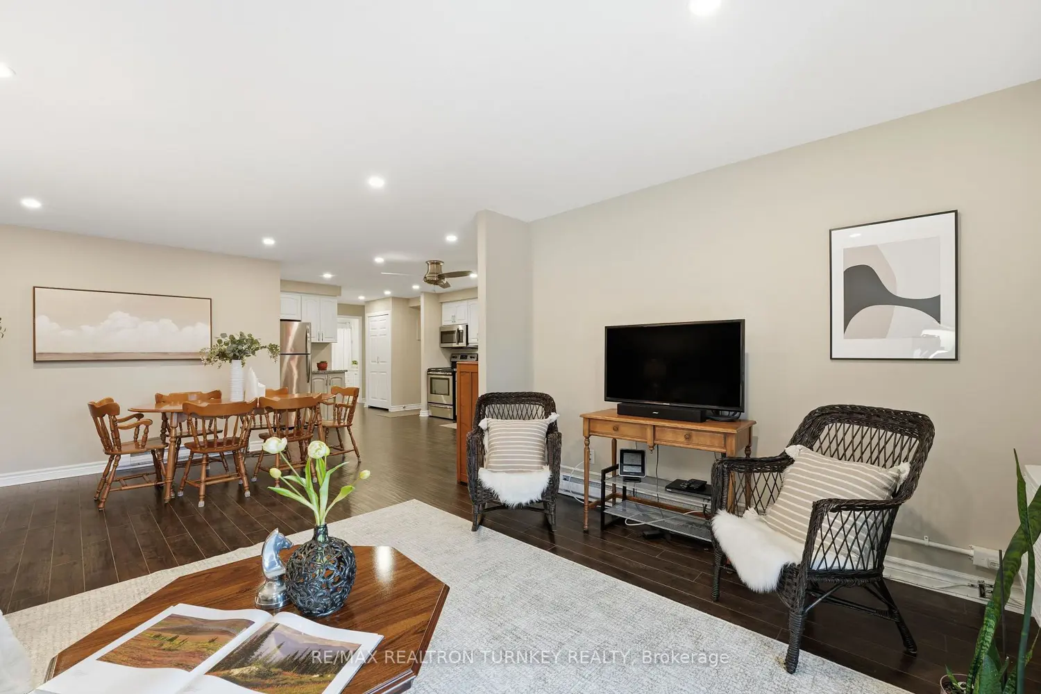 Additional image 8 of 74 The Queensway 202