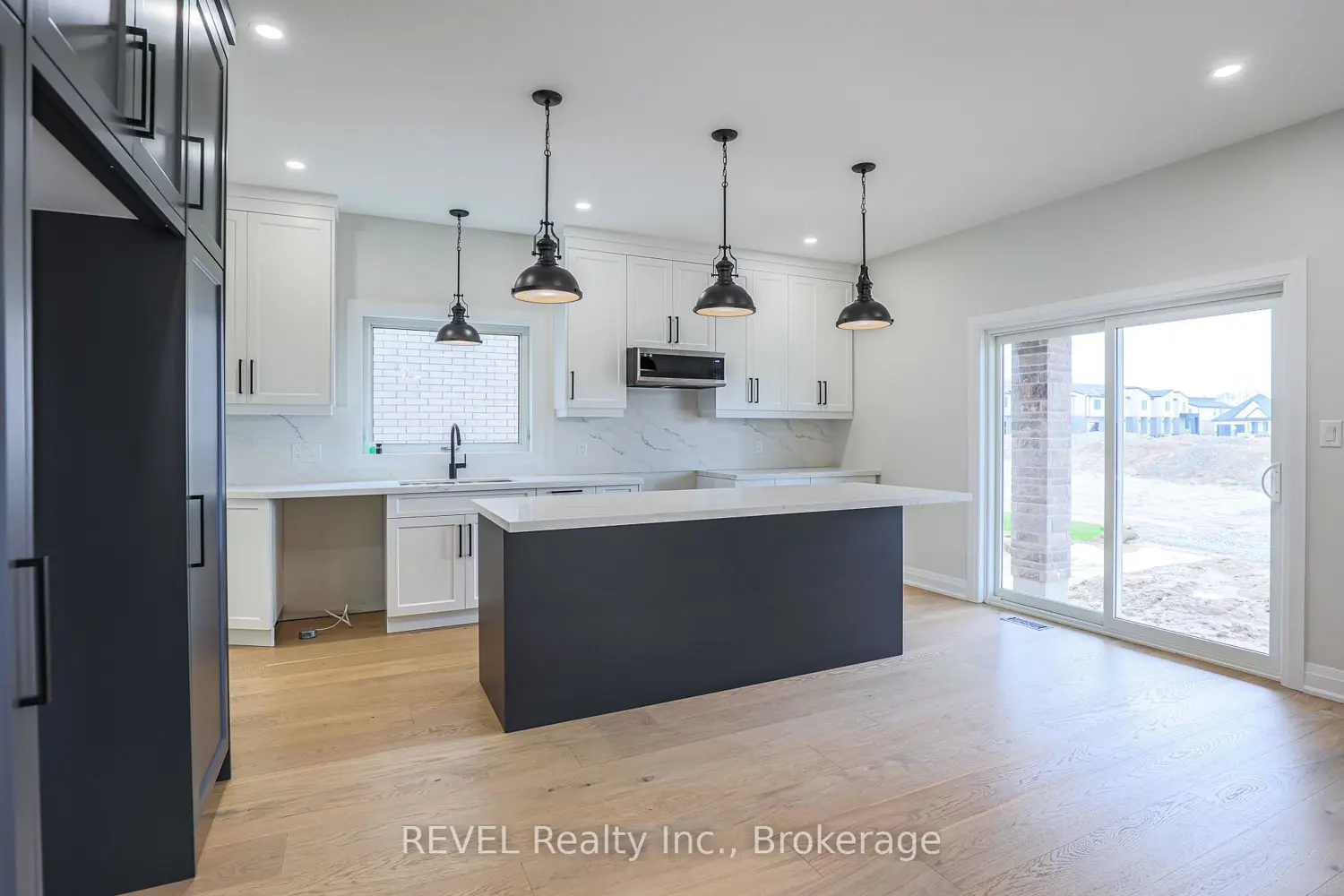 Additional image 7 of 111 Acacia Road