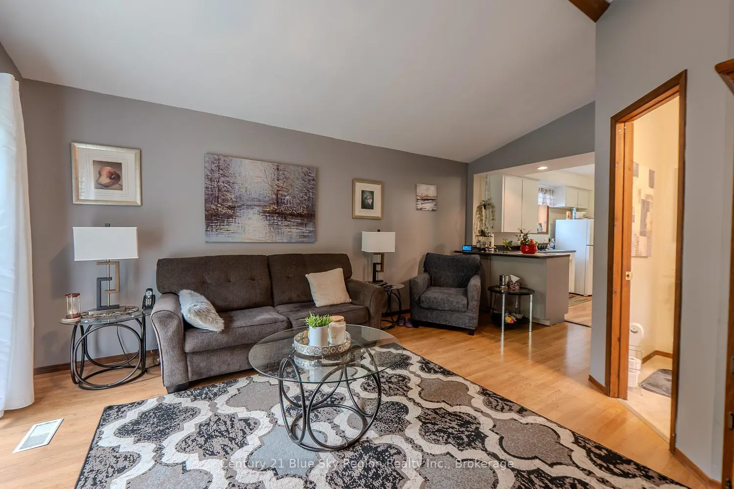 Additional image 9 of 242 Princess Street