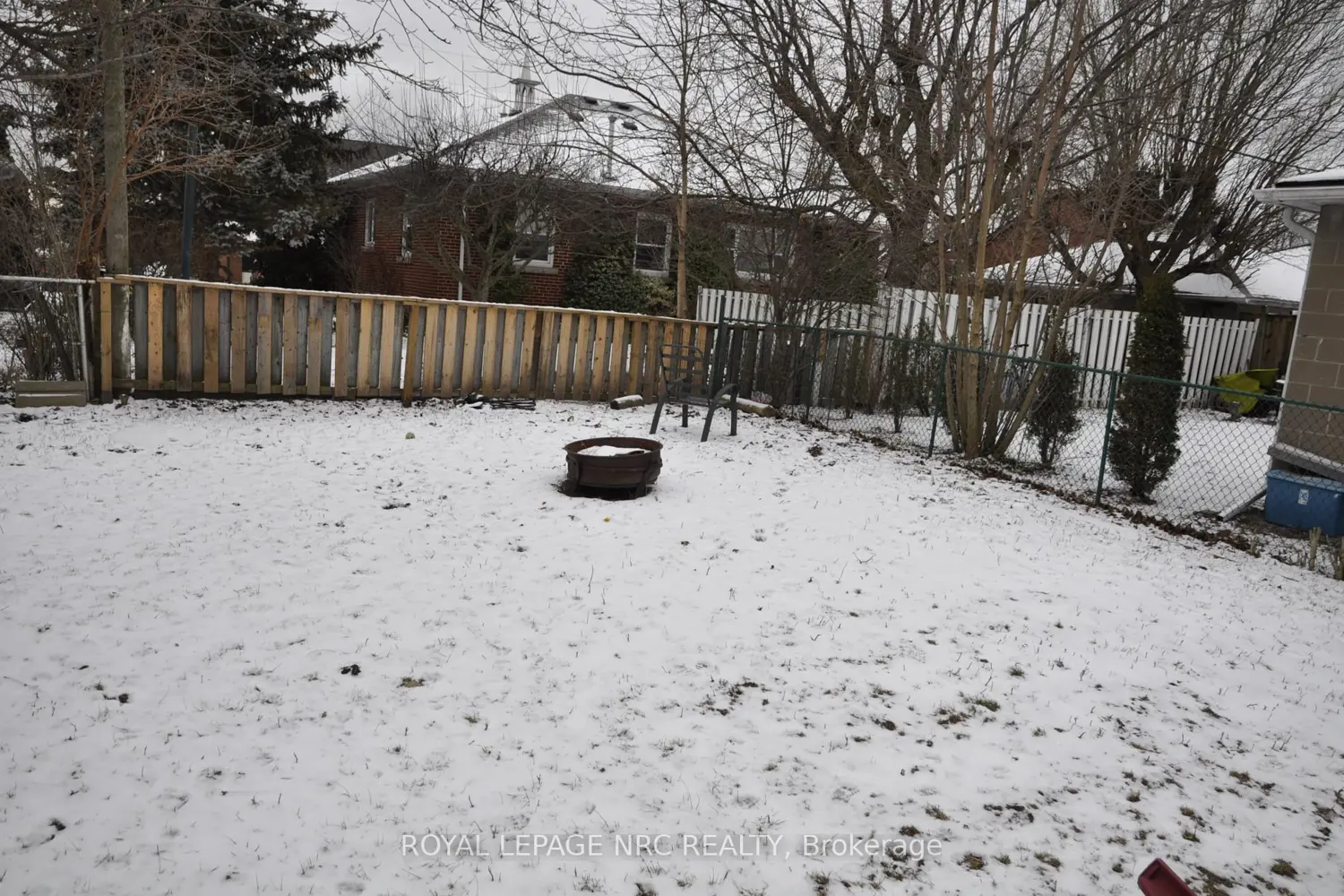 129 Gilmore Road photo 2