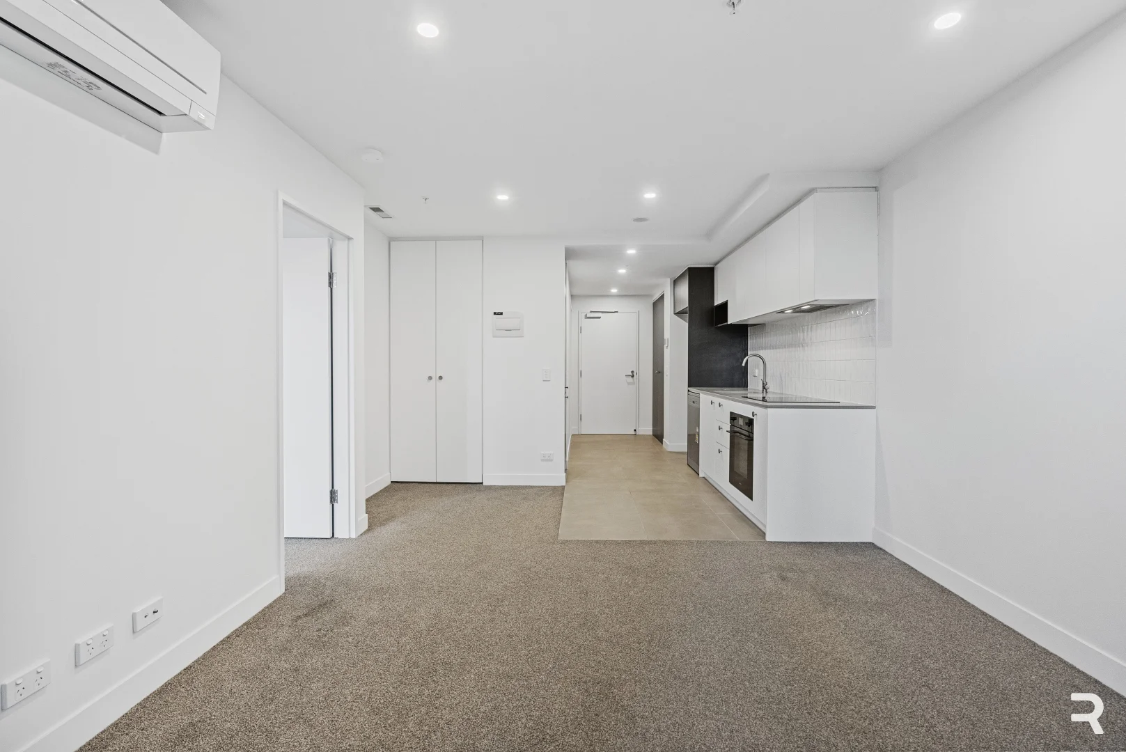 Additional image 2 of 602/11 Launceston Street, Phillip ACT 2606