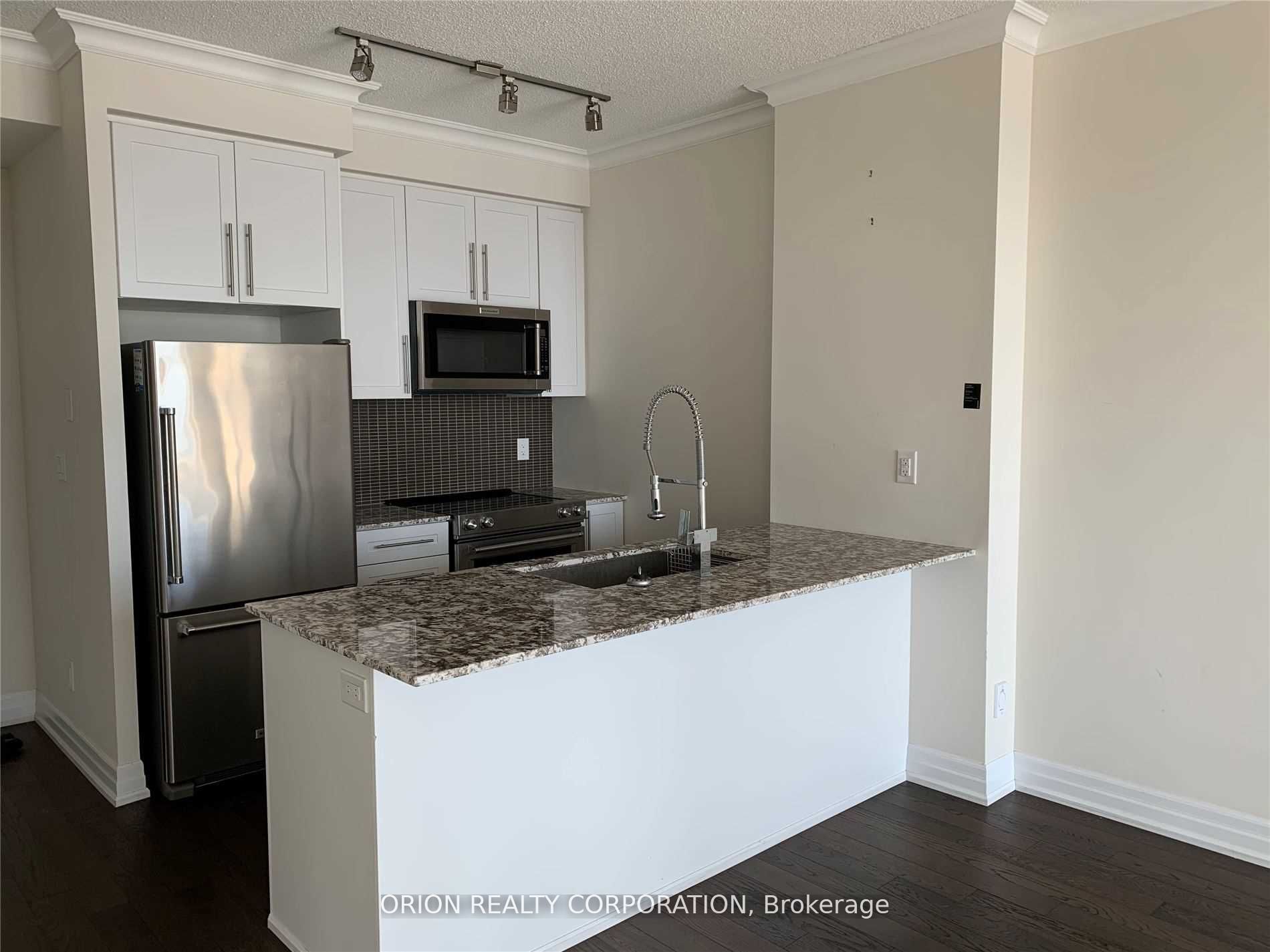 Additional image 4 of 4209-4011 Brickstone Mews, Mississauga, ON, L5B 0J7