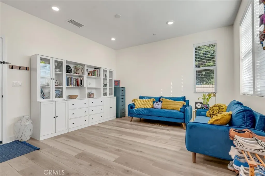 Additional image 4 of 11753 Florence Ave Unit 5, Santa Fe Springs, CA 90670