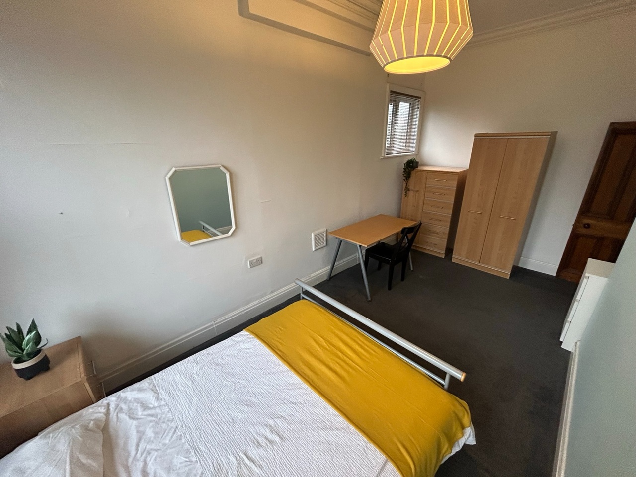 Additional image 5 of 3 Bed Flat, Otley Road, LS16, N1 7GU