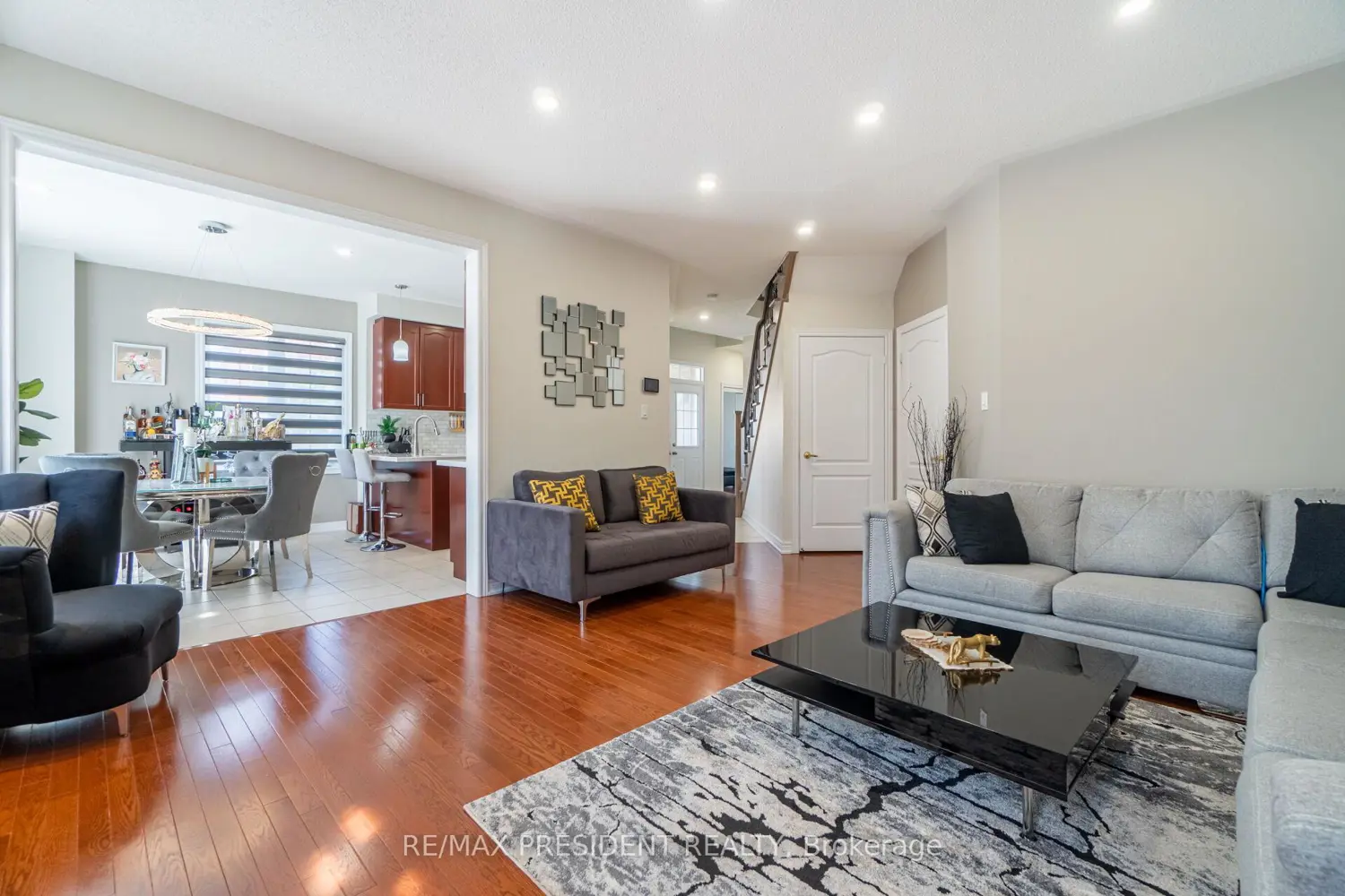 Additional image 15 of 56 Iceland Poppy Trail