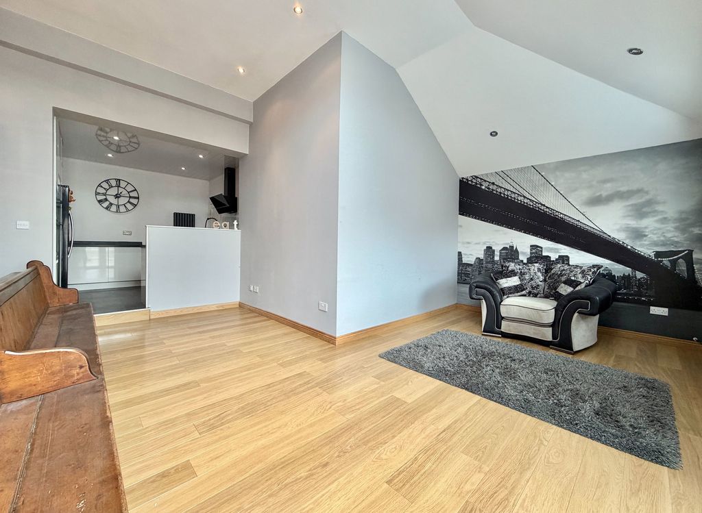 Additional image 14 of 3 bed flat for saleNewhouse Road, Grangemouth FK3