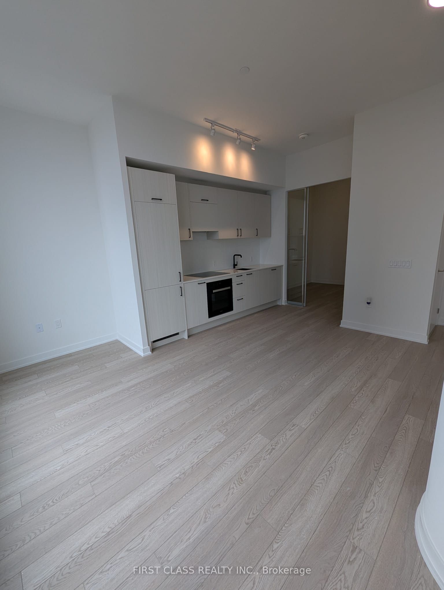 Additional image 5 of 2701-1 Quarrington Lane, Toronto, ON, M3C 0S4