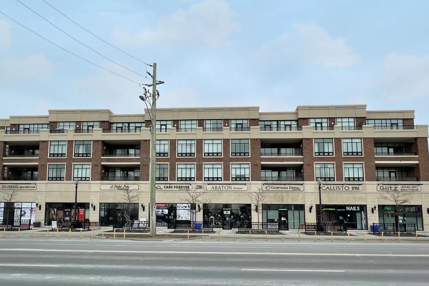 2396 Major Mackenzie Drive 310