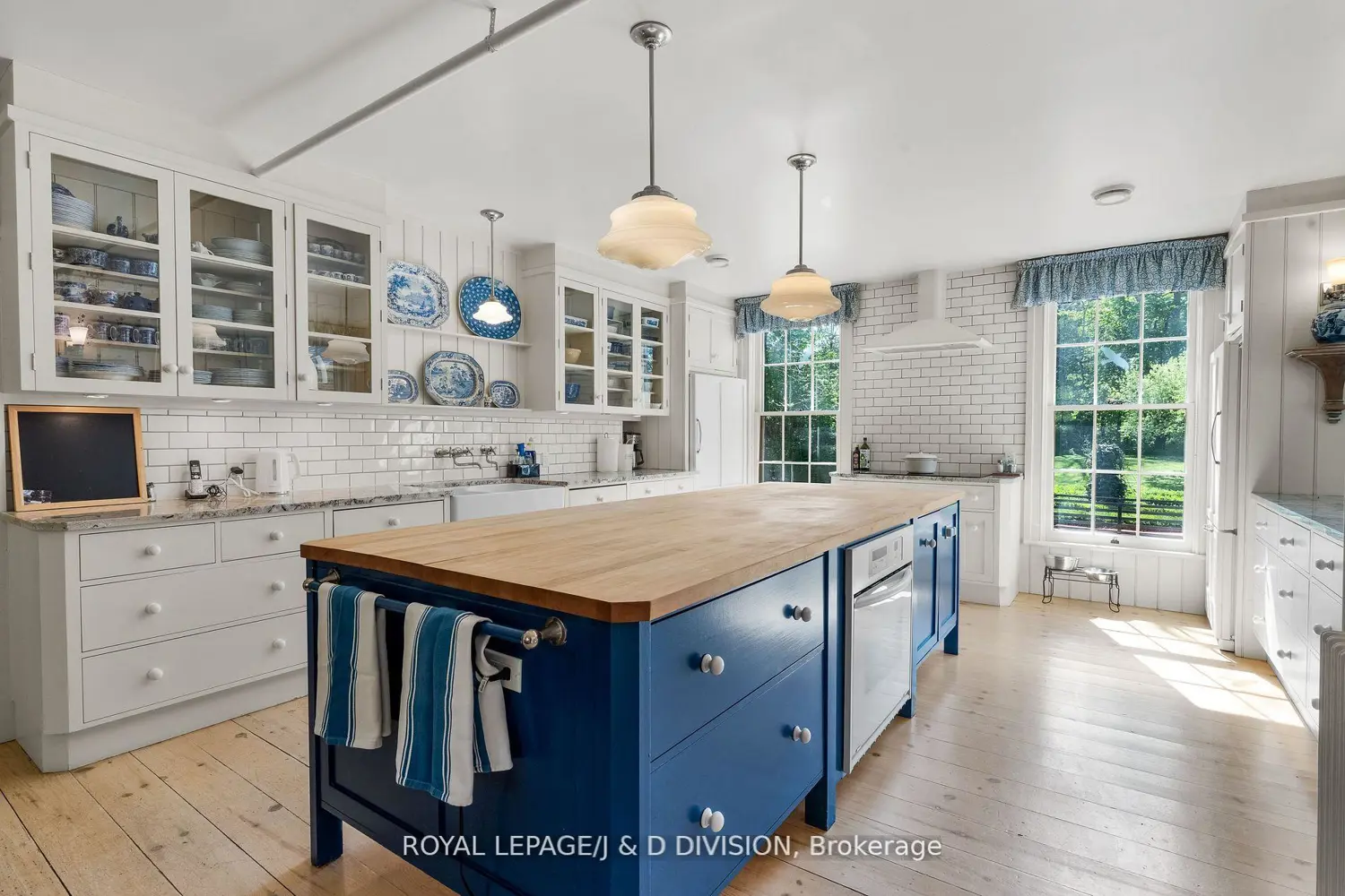 Additional image 10 of 4558 County Rd 10