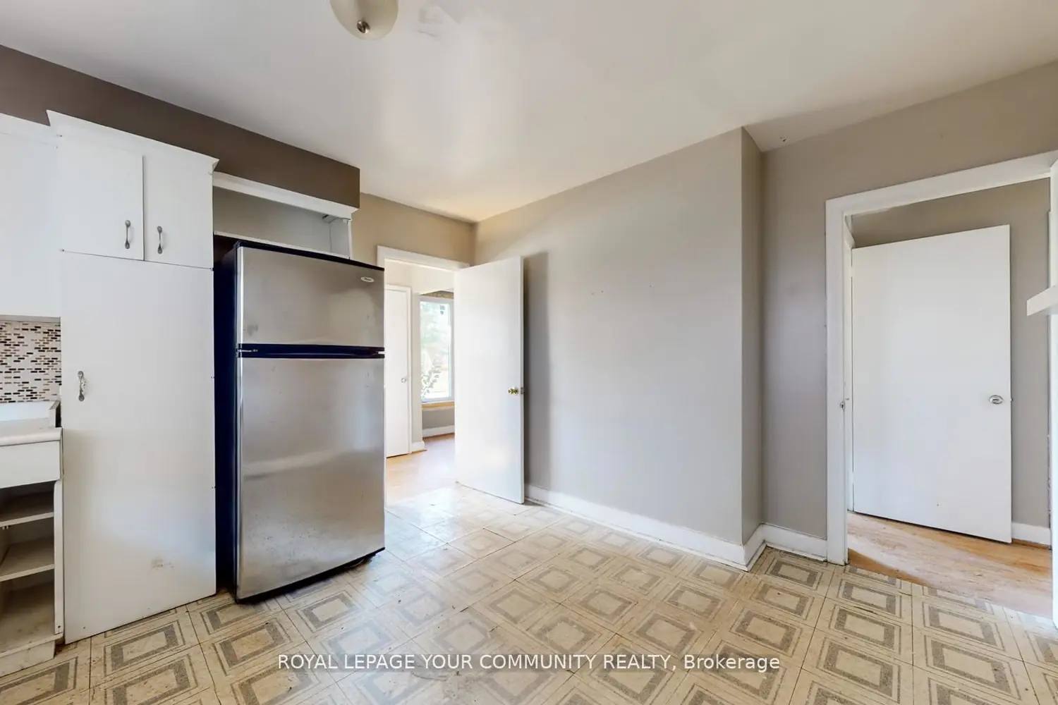 Additional image 8 of 480 Ellerslie Avenue