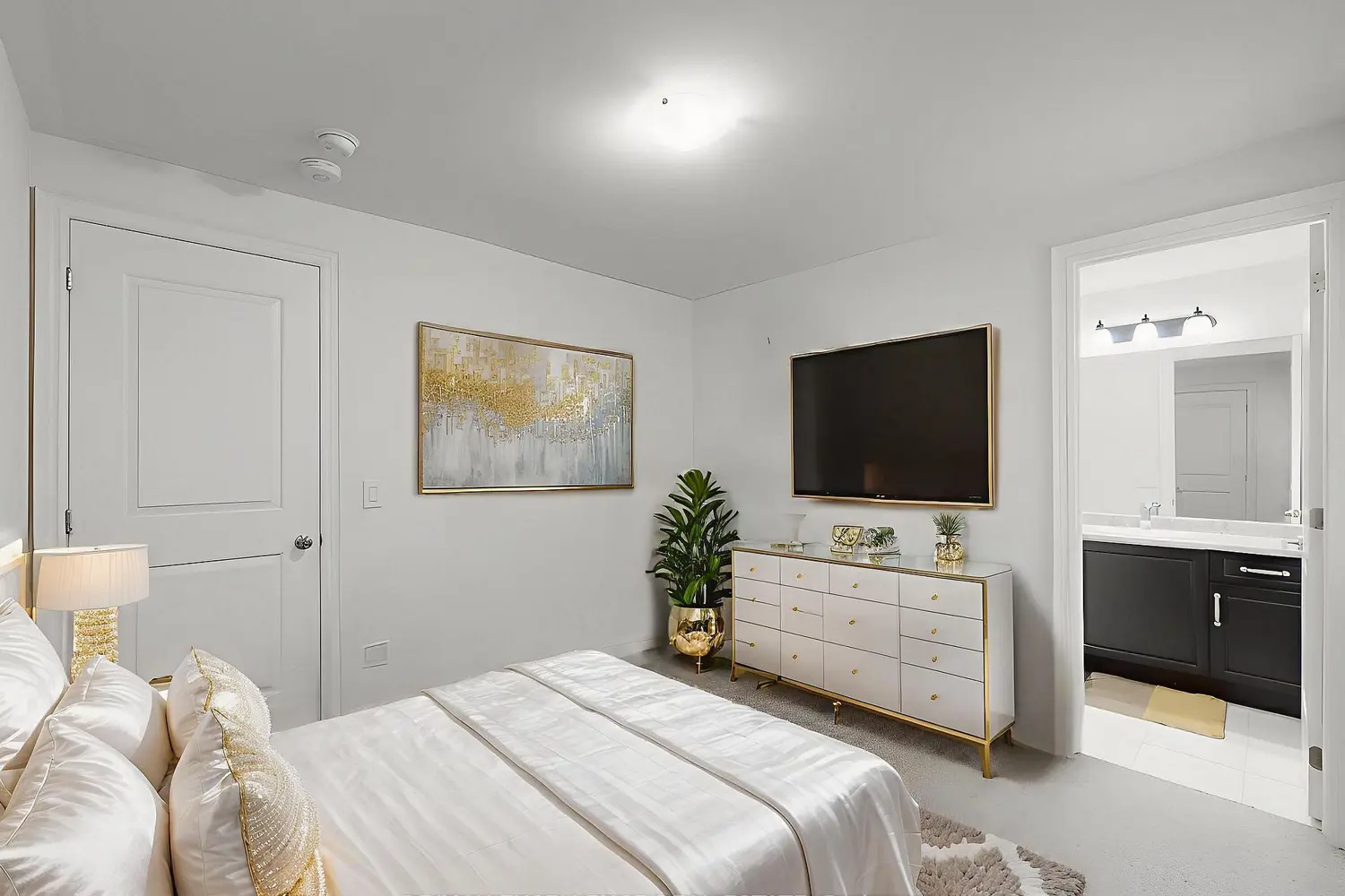 Additional image 8 of 33 Tiger Crescent