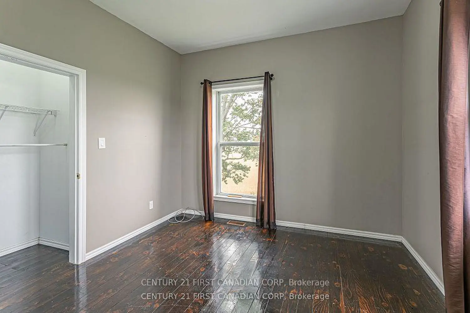 Additional image 12 of 50917 Yorke Line