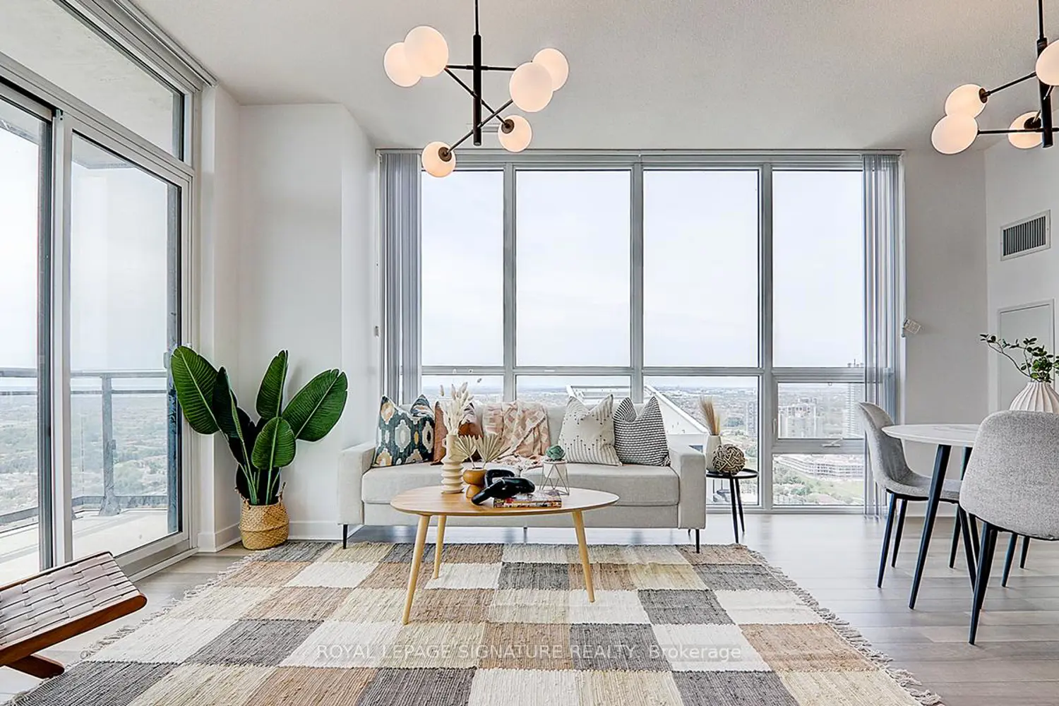 Additional image 10 of 3975 Grand Park Drive 3307