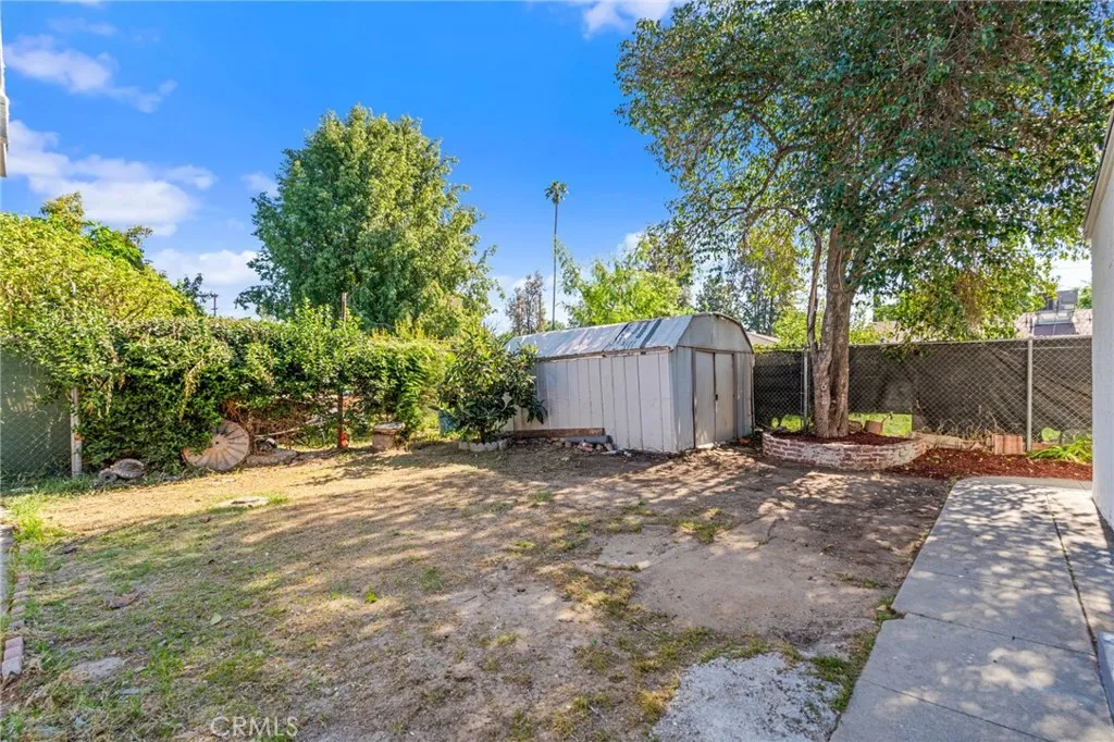 2723 Iris Street, Riverside, CA 92507