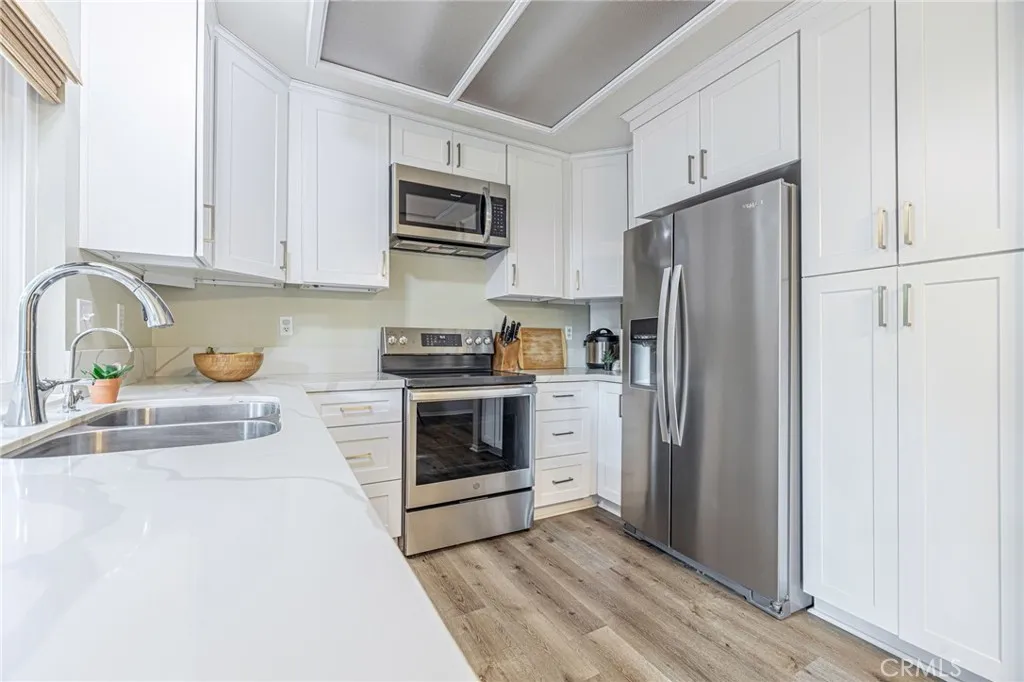 Additional image 13 of 23540 Lampara Dr, Valencia, CA 91355