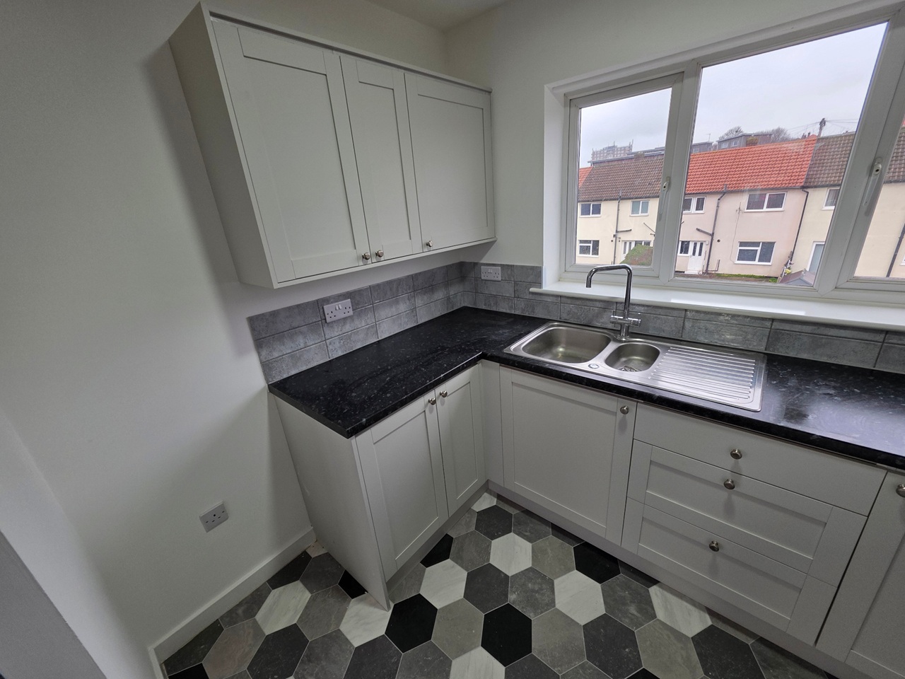 Additional image 8 of 2 Bed Maisonette, Swarcliffe Approach, LS14, N1 7GU