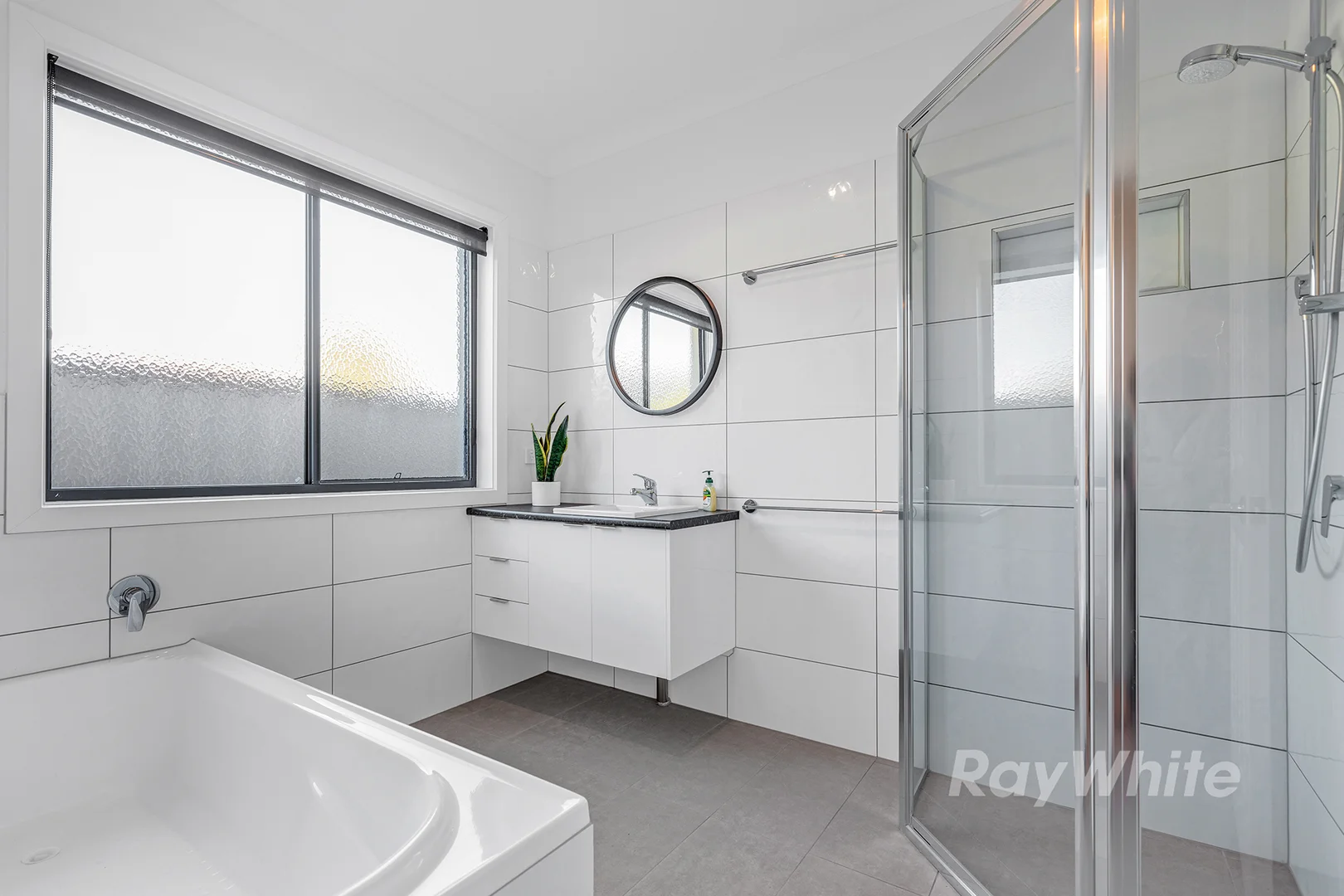 Additional image 21 of 10 Queen Street, Rochester VIC 3561