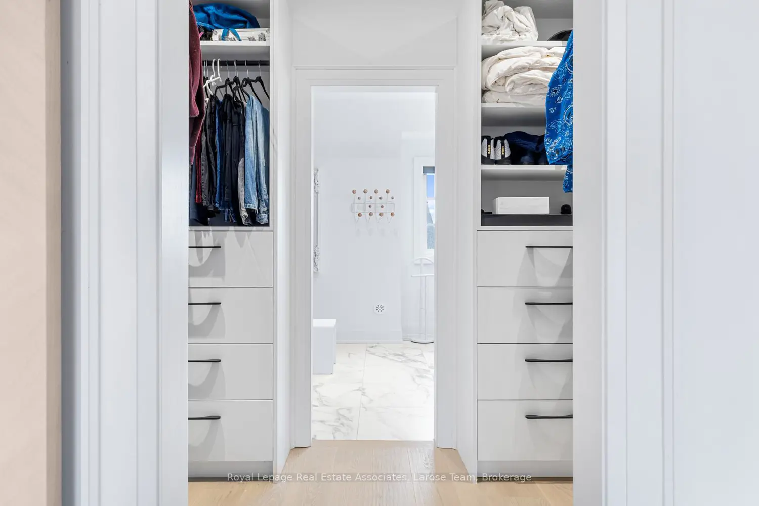 Additional image 9 of 10 Lunar Crescent 24