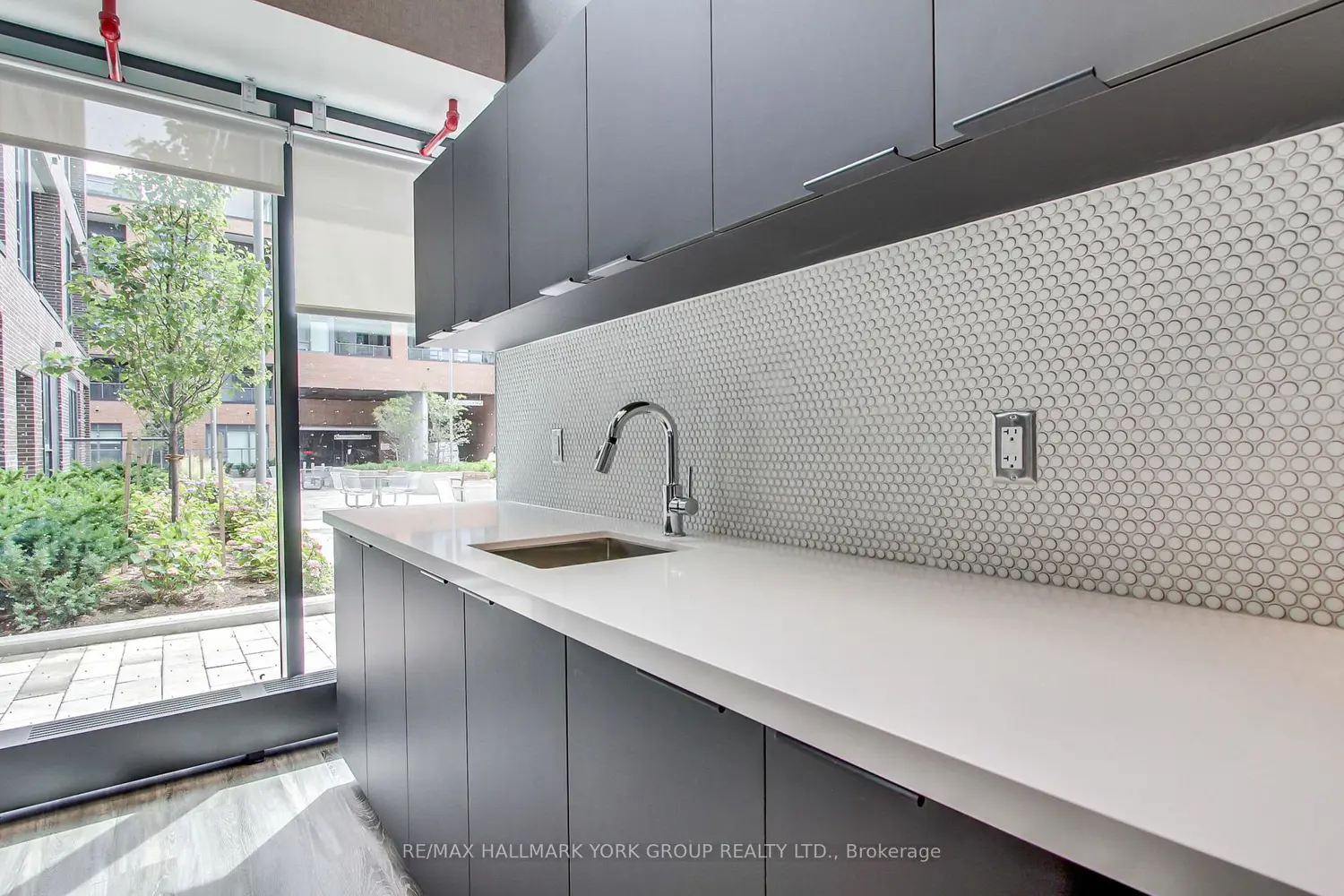 Additional image 19 of 185 Deerfield Road 419