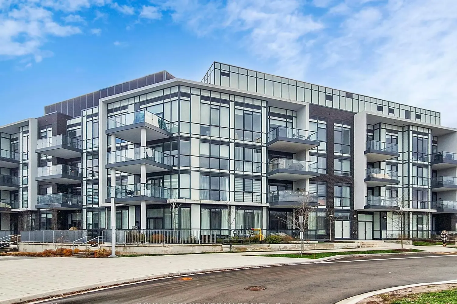 Additional image 3 of 415 Sea Ray Avenue 151