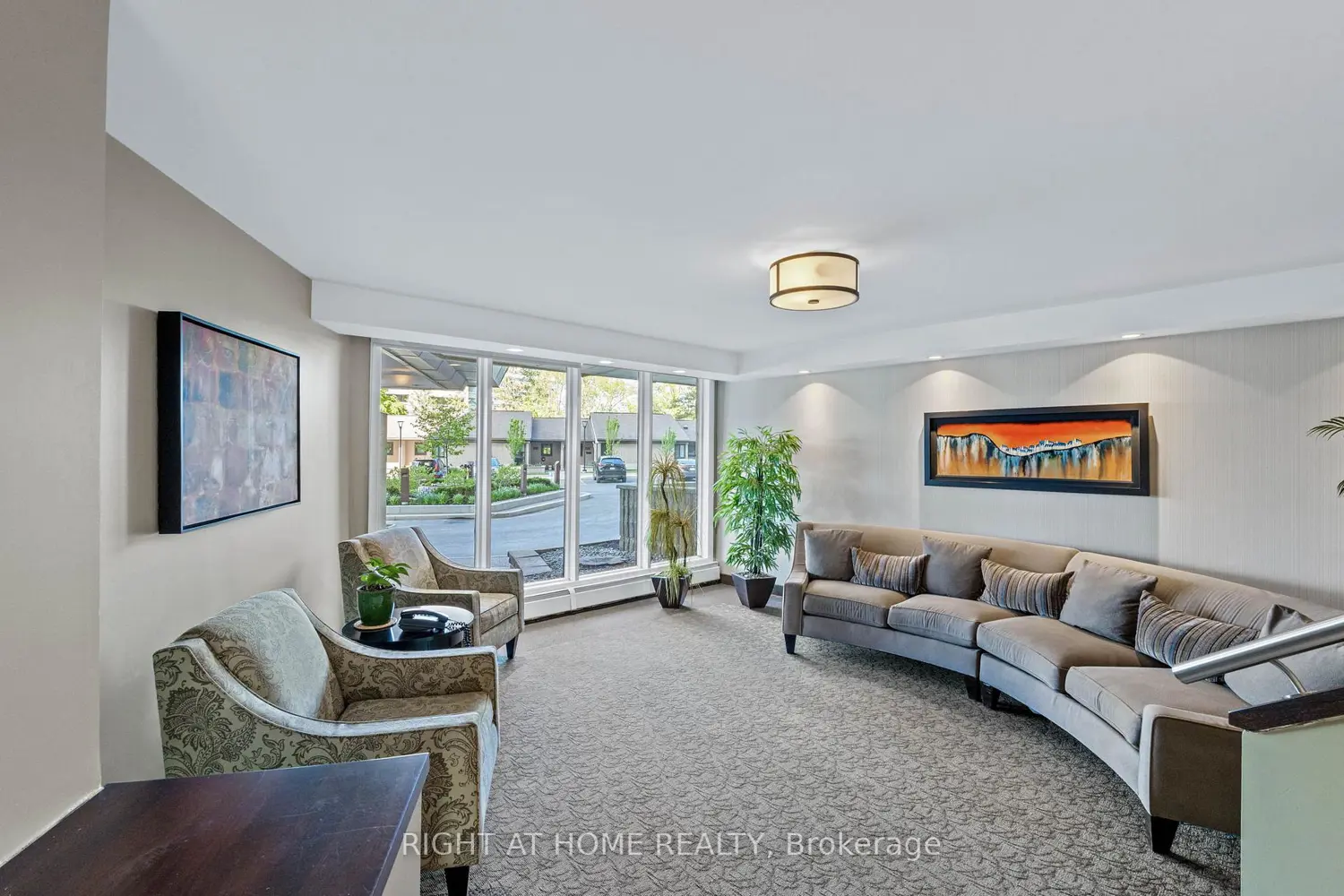 Additional image 3 of 1171 Ambleside Drive 906