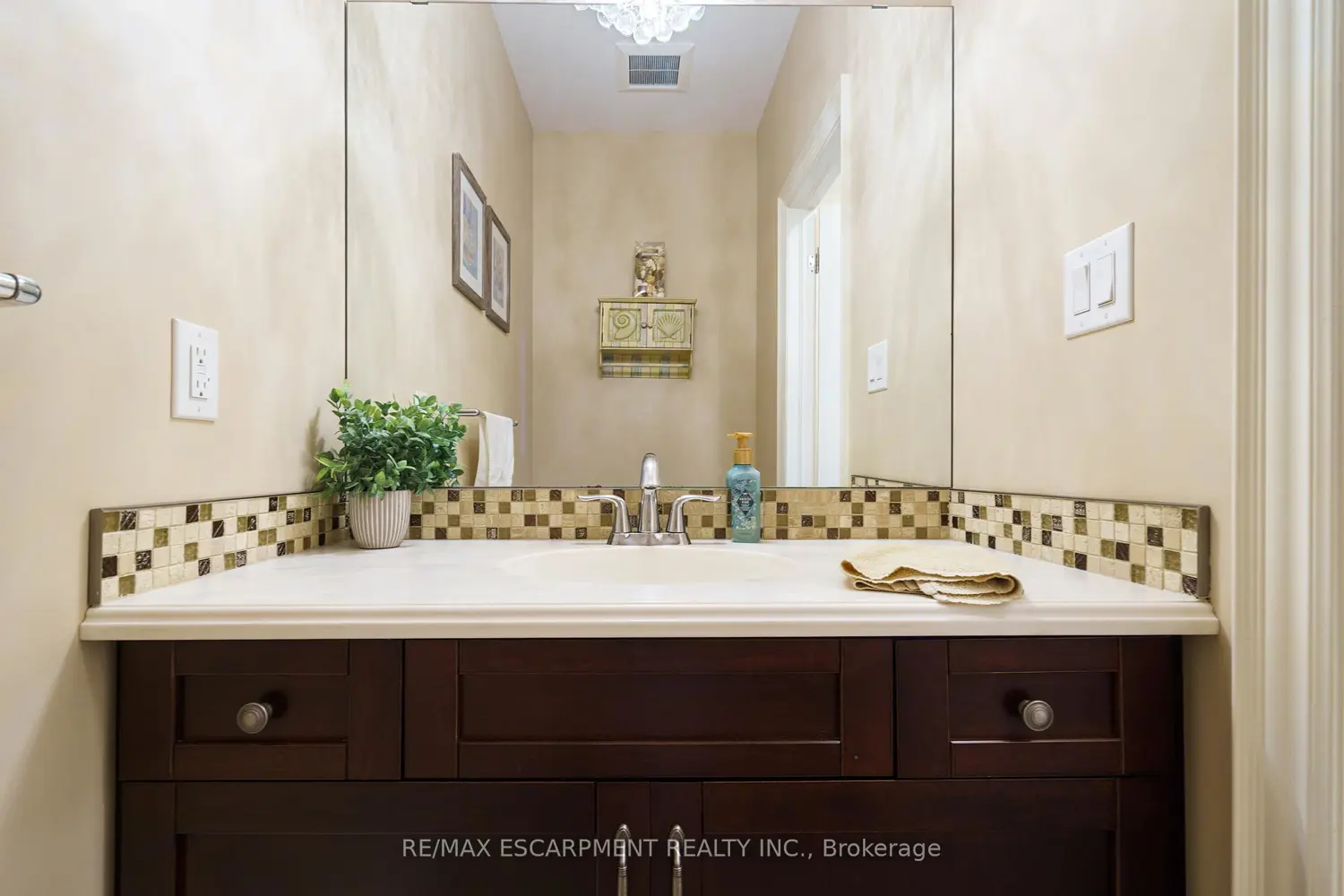 Additional image 7 of 8952 Black Forest Crescent