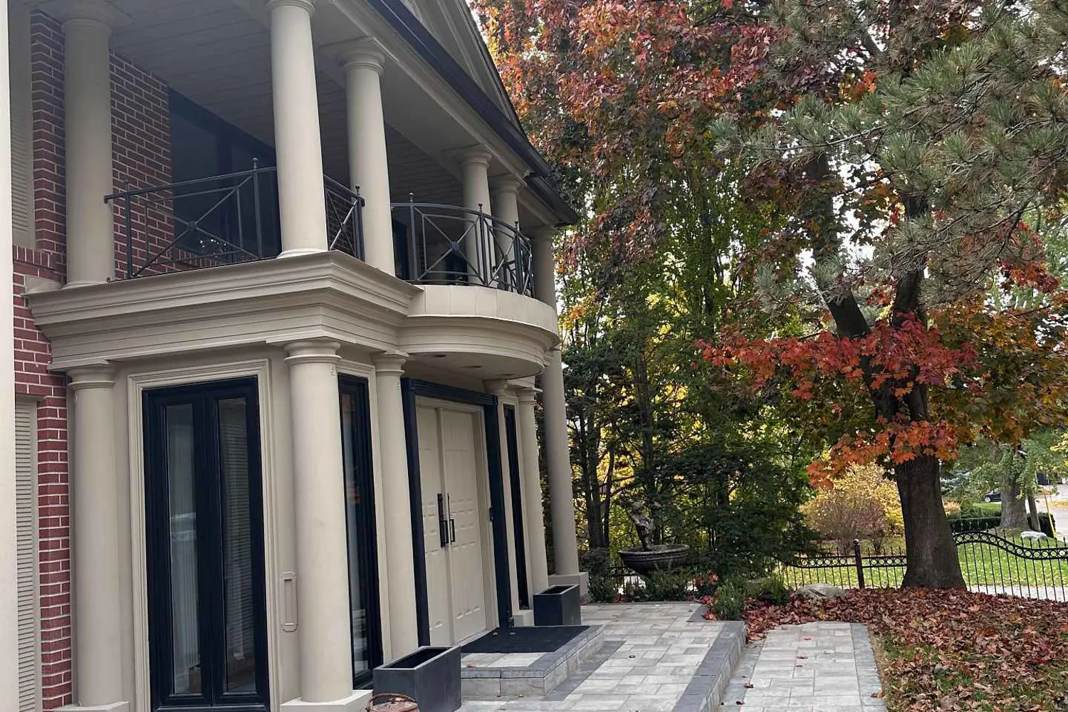 Additional image 2 of 7 Shady Oaks Crescent