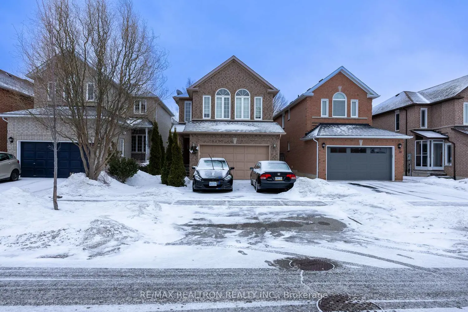 37 Woodhaven Crescent
