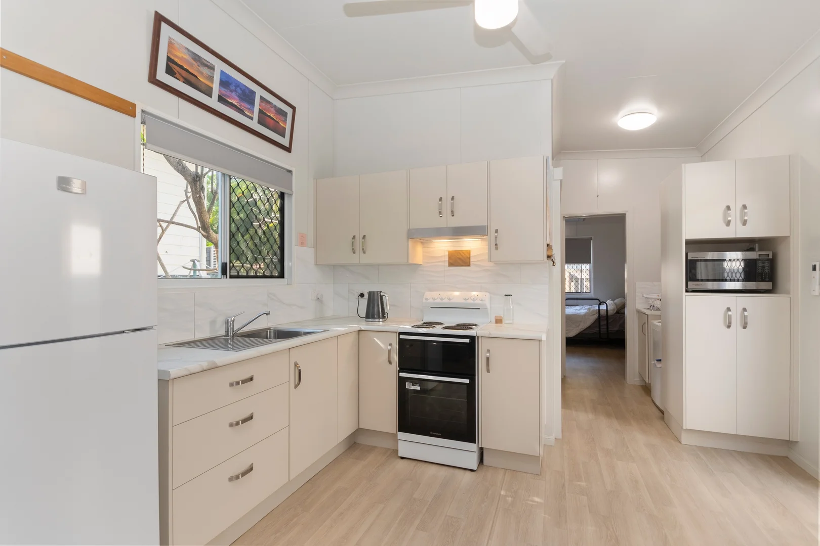 Additional image 10 of 28 Somerset Street, Horseshoe Bay QLD 4819