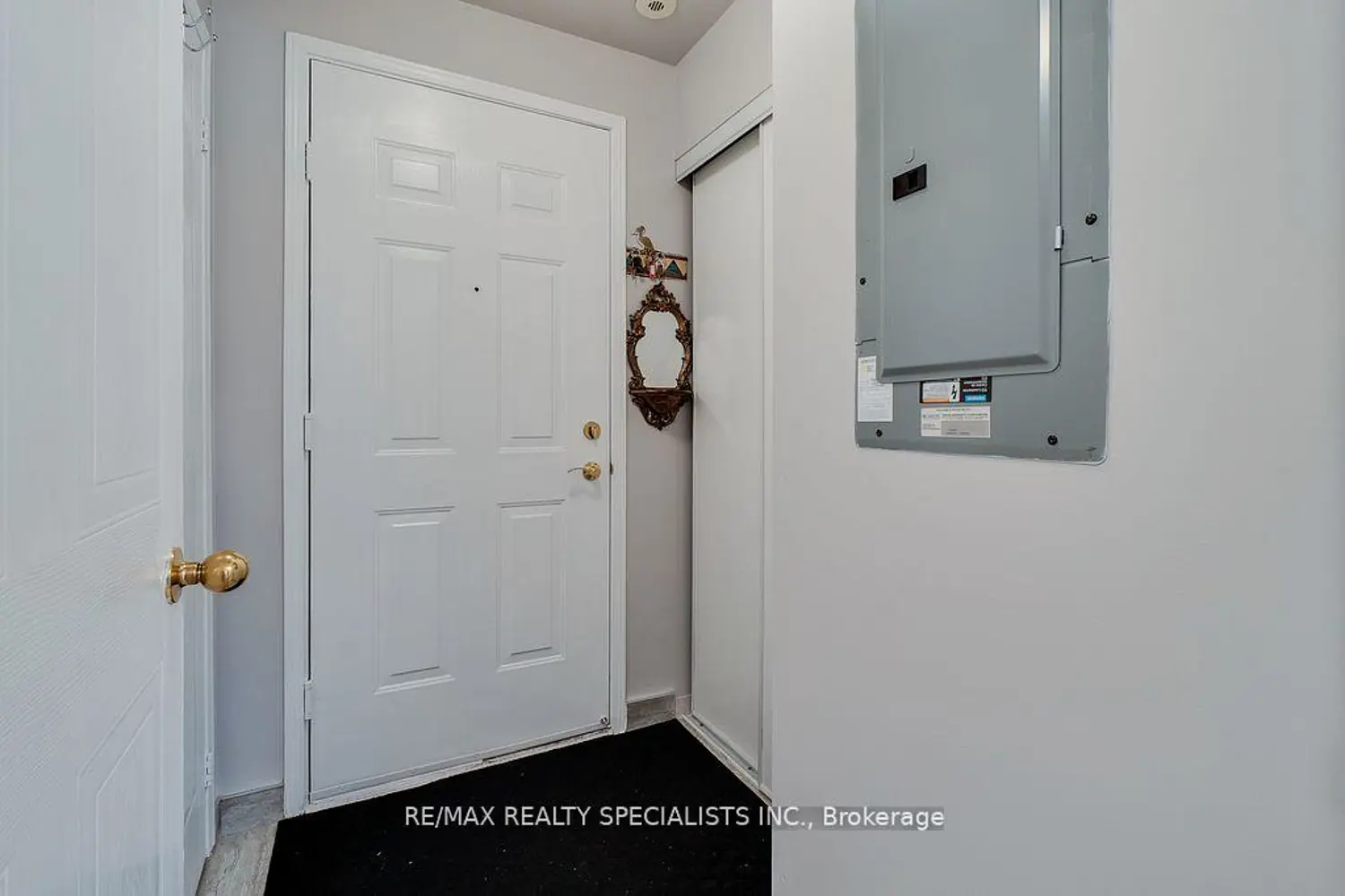 Additional image 18 of 4985 Southampton Drive 44