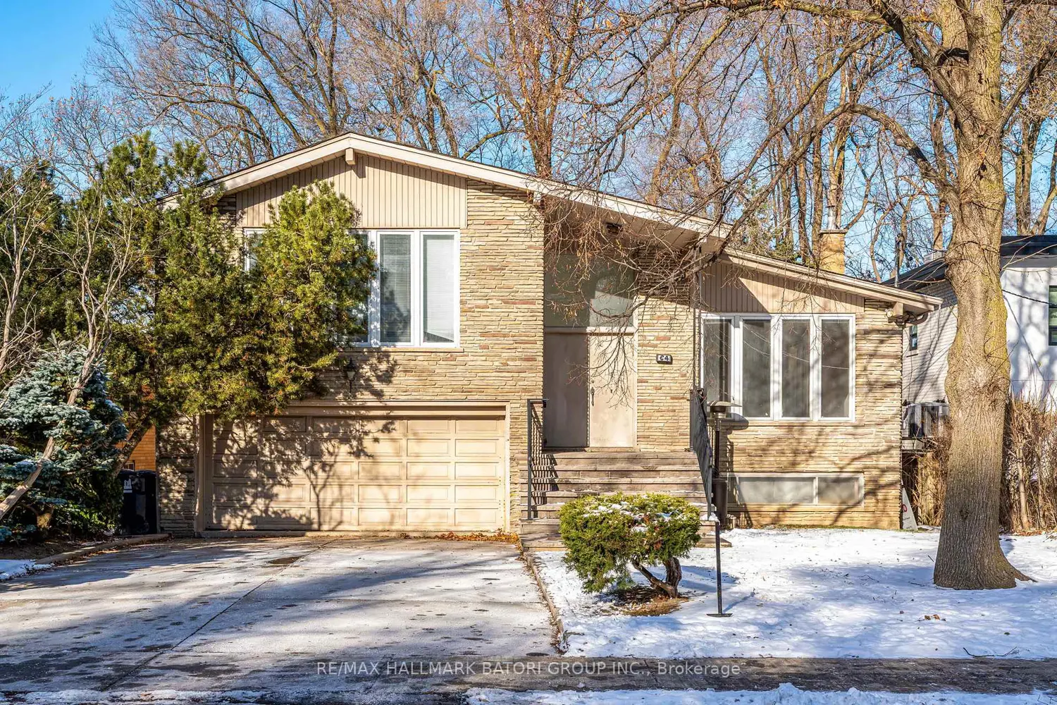 64 Prue Avenue