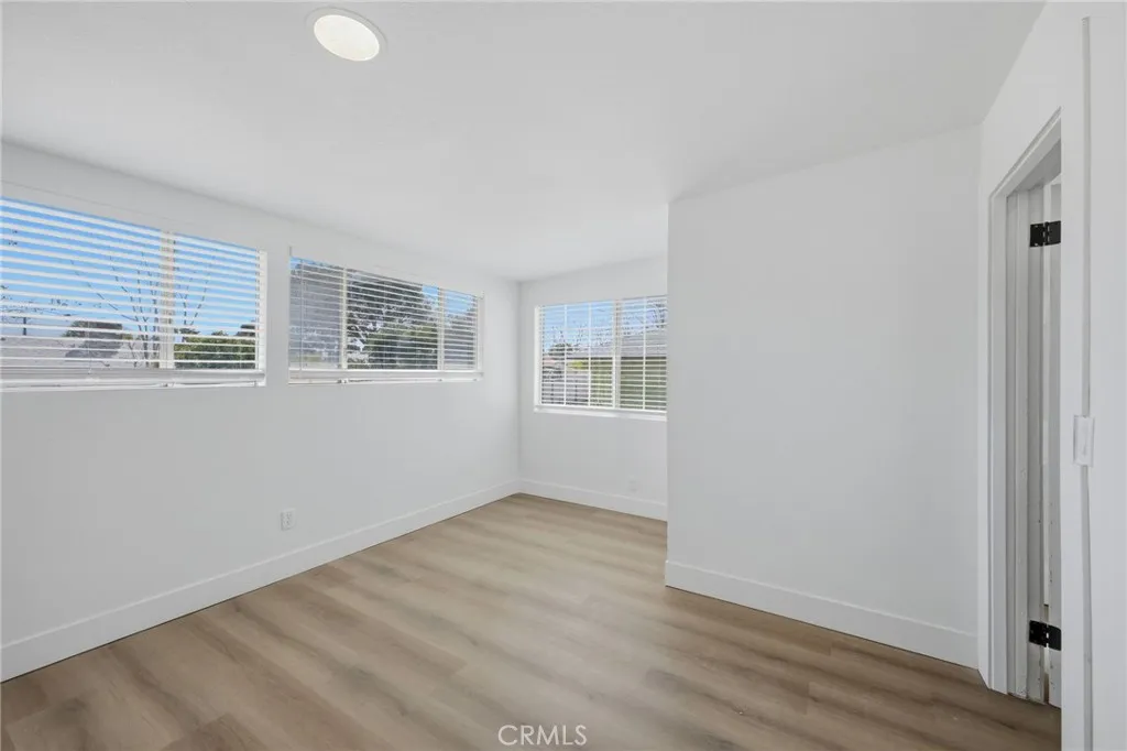 Additional image 128 of 661 N 4th St, Banning, CA 92220