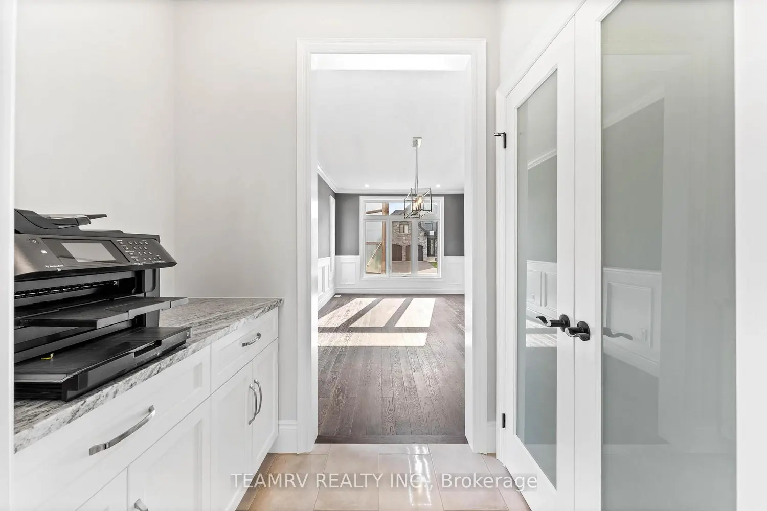 87 Burton Street photo 5