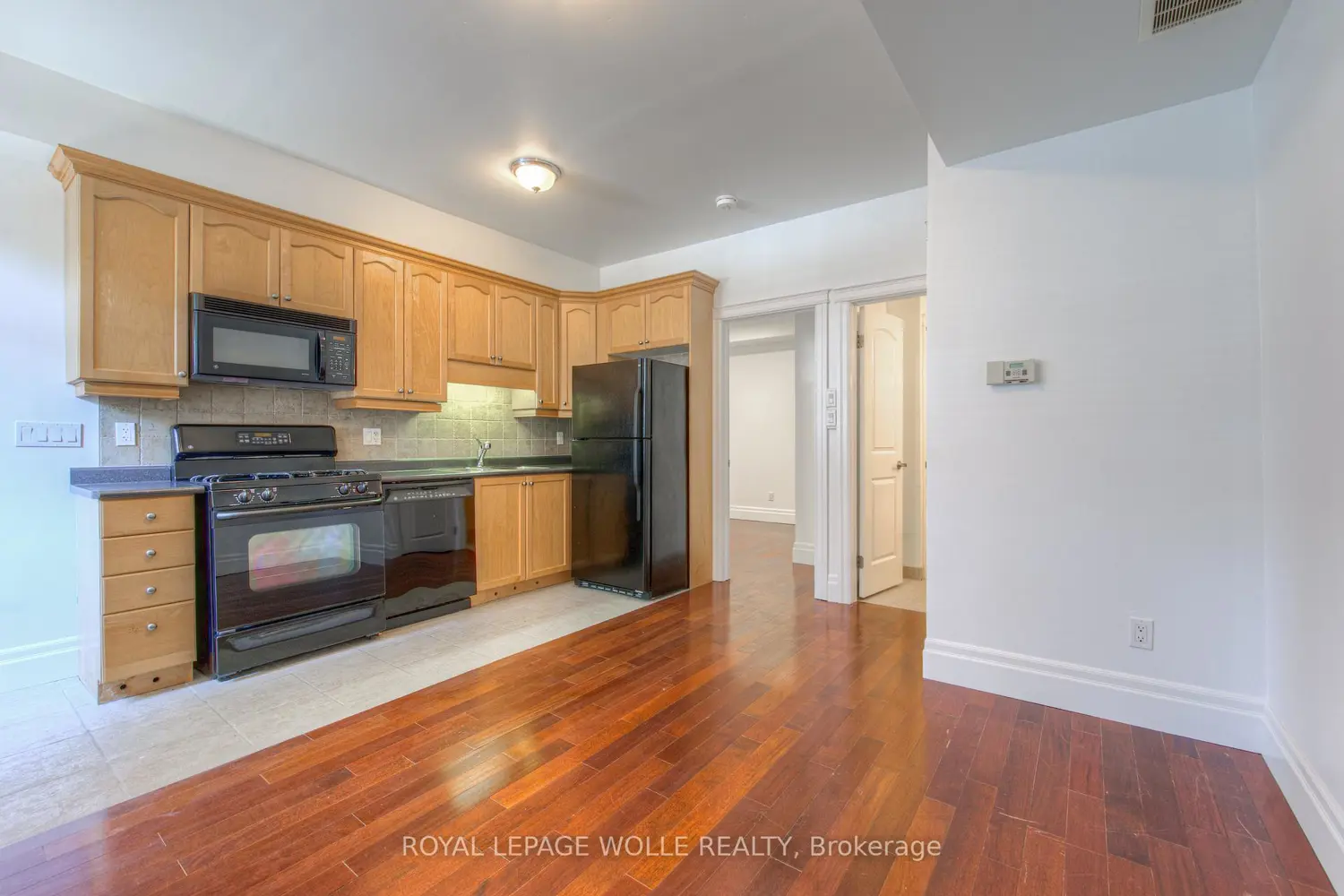 Additional image 7 of 555 King Street 109