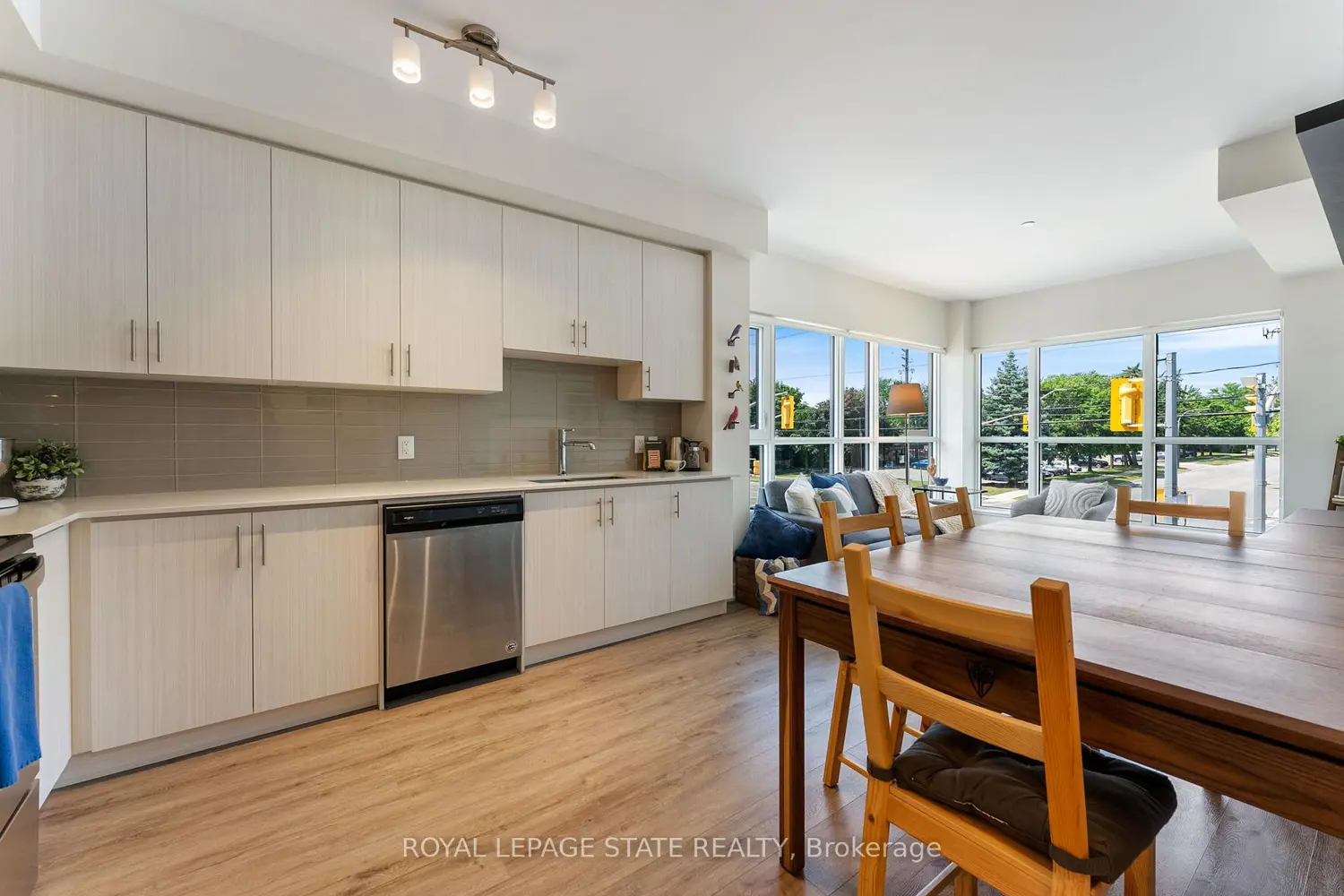 Additional image 4 of 340 Plains Road 202